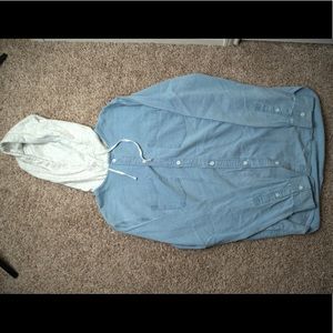 Pacsun bluejean long sleeve shirt
M (w/ pockets)